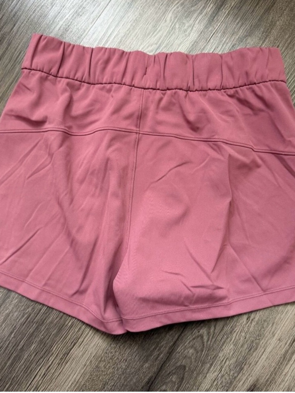 Lululemon Women's On The Fly Drawstring Blush Pink Shorts Size 6 Athlesuire - Picture 3 of 6